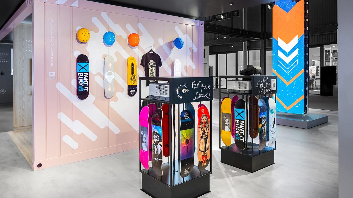 深圳品牌展廳的規(guī)劃6 深圳品牌展廳的規(guī)劃6