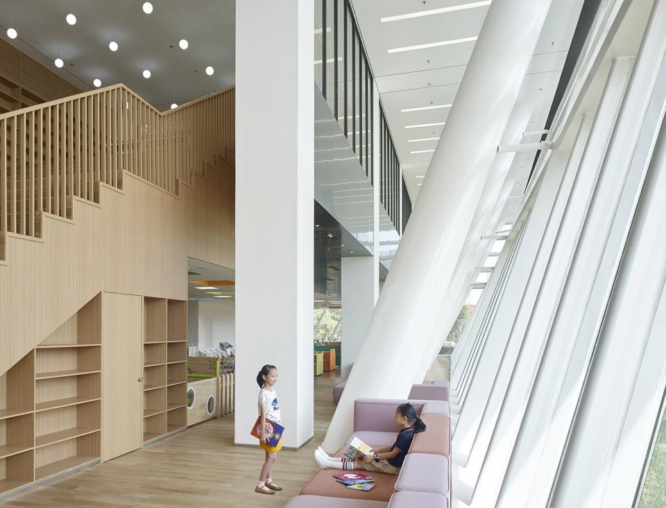 深圳市民中心多媒 體展廳設計3 深圳市民中心多媒 體展廳設計3