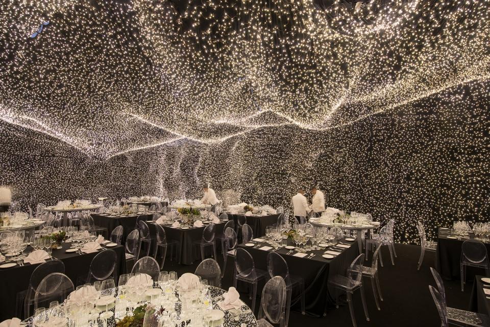 多媒體餐飲行業(yè)數(shù)字展廳系統(tǒng)設計2 多媒體餐飲行業(yè)數(shù)字展廳系統(tǒng)設計2